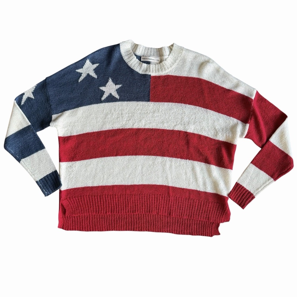 Moon & Madison American Flag Sweater XS Long Sleeve Patriotic USA Stars Stripes